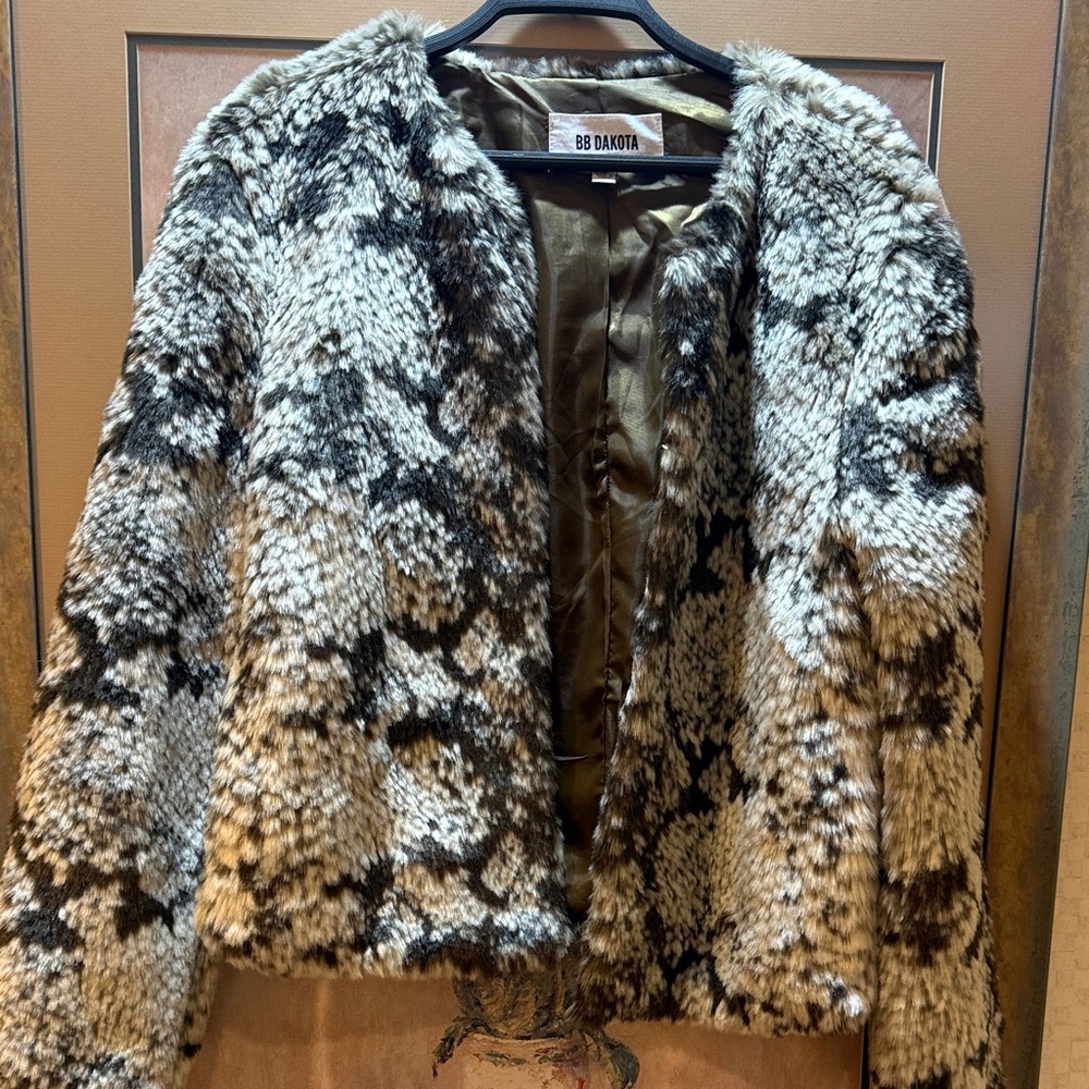 BB Dakota Faux Fur Teddy Jacket - Black and Tan